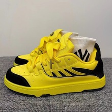 国潮2024秋季原创新款面包黄色情侣板鞋百搭休闲低帮复古鞋子男女