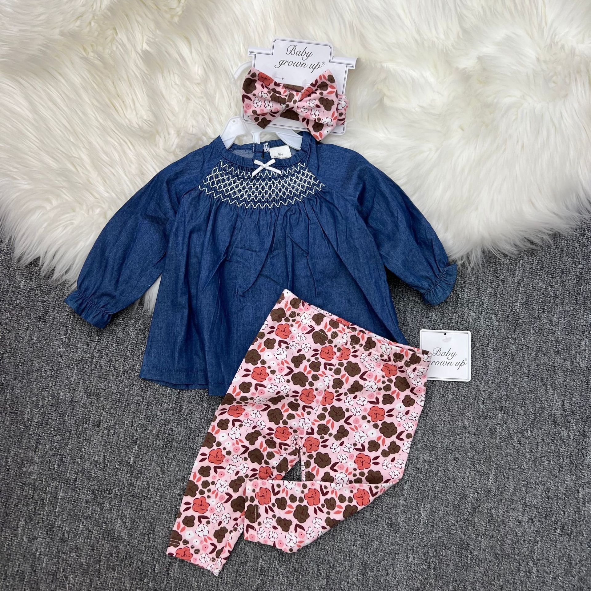 Primavera y otoño niñas falda de flores trituradas tres piezas de algodón puro ropa de muñeca de encaje bebé ropa de raspaje