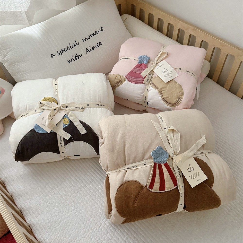 Children's Cartoon Type a Cotton Knitted Cotton Winter Quilt Autumn and Winter Warm Quilt Removable and Washable Embroidered Quilt Quilt Cover Pillowcase