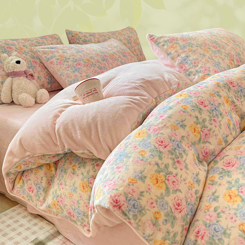 Añadir una pequeña cama de lana de leche fresca de cuatro piezas de lana de coral de brida de invierno para aumentar la sopa de cama cálida cubierta de cama