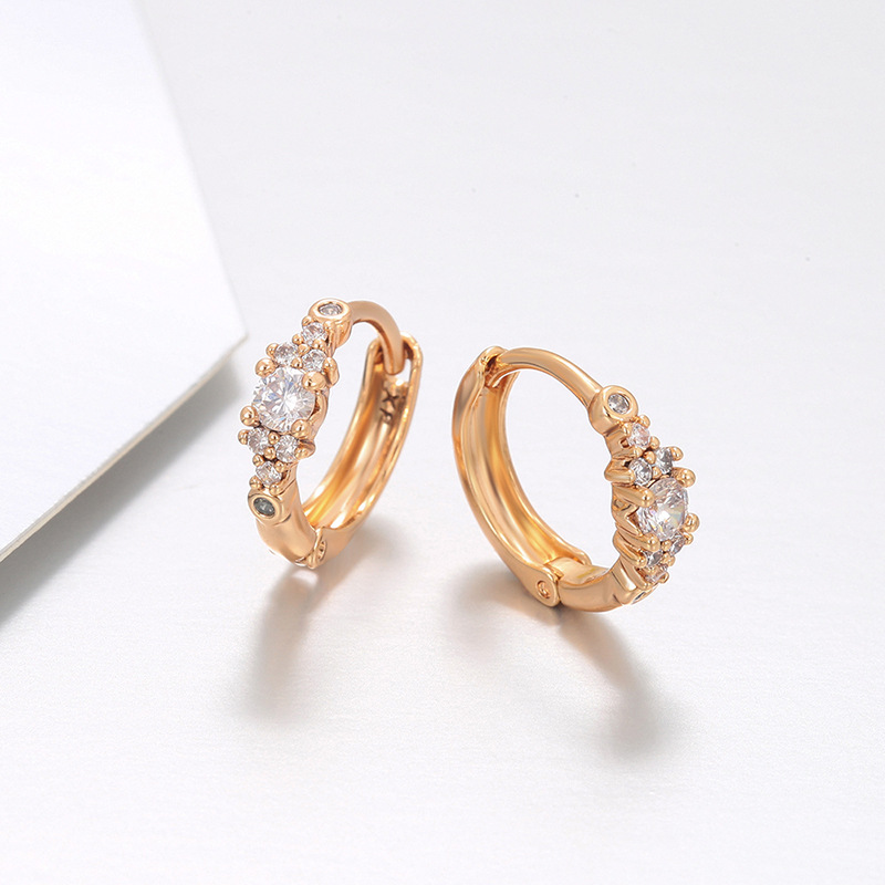 Xuping círculo geométrico aretes de orejas rusos aretes de cobre chapados 18k estilo retro temperamento aretes de moda mujeres