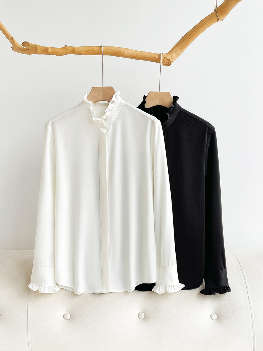 秋の新スタイルライトラグジュアリーデザインニッチサテンフレンチスイート耳立ち襟白シャツレディース人気トップス