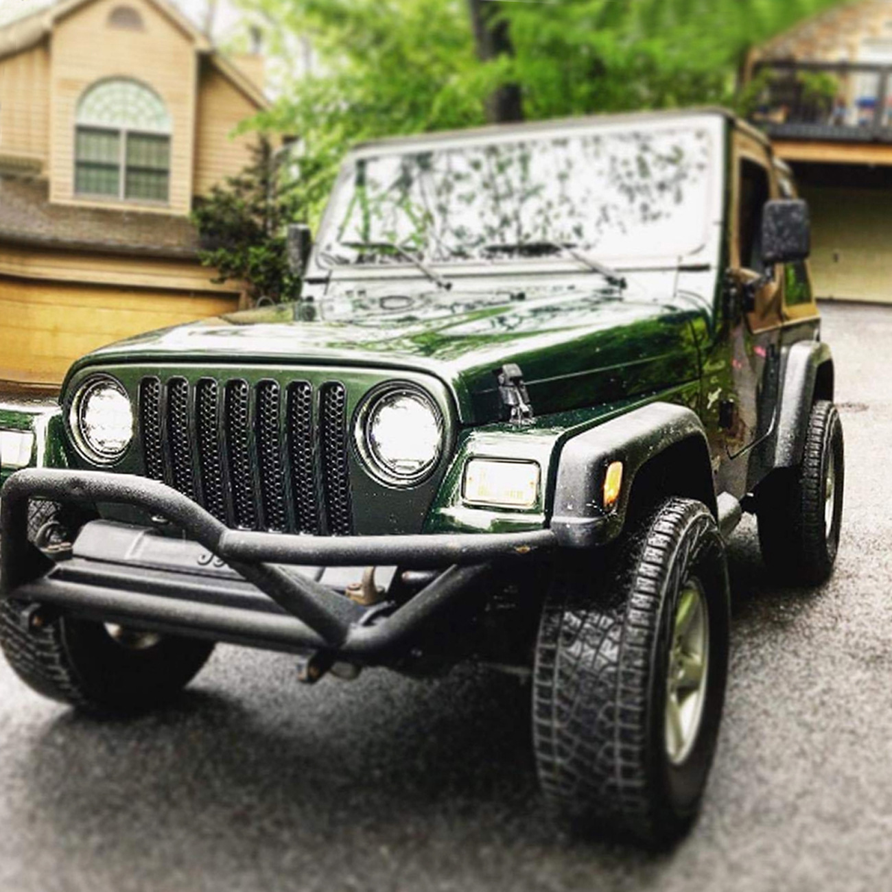 Suitable for 1999-2006 Tj Wrangler Center Grille Plug Round Hole Model Modified Off-Road Vehicle Accessories Wholesale Parts