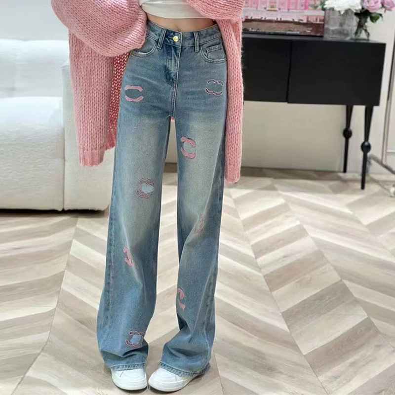 高版本 小香24早春新款高端时尚粉色植绒LOGO高腰直筒牛仔裤 两色