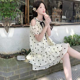 孕妇哺乳法式甜美露肩波点连衣裙女夏新款气质蓬蓬喂奶衣娃娃裙