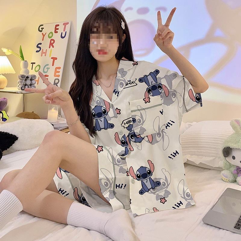 스티치(가슴 패드 제외)