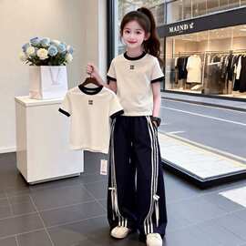 女童夏装套装2026新款儿童时髦洋气夏季大童短袖T恤休闲裤两件套