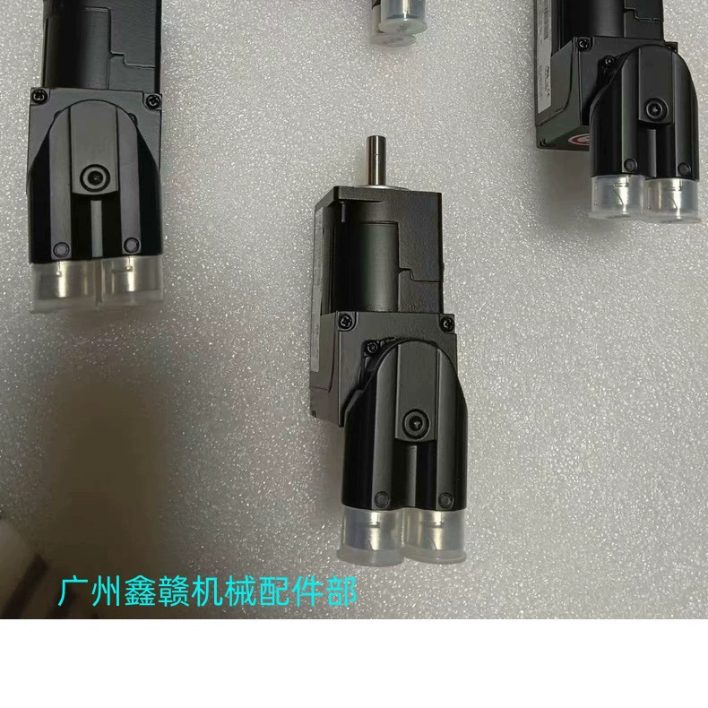 Серводвигатель B&R 8LSA44.E2030D100-0, новая партия, возможен торг