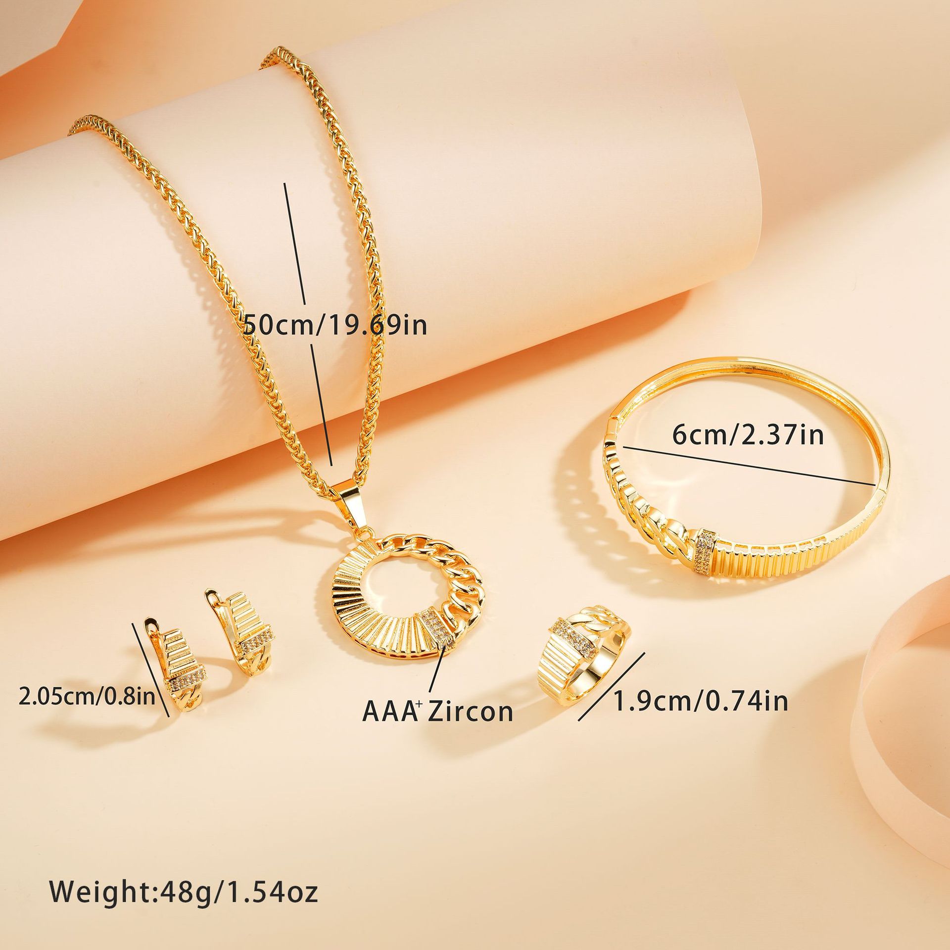 Diseño de moda de alta gama conjunto de joyas opciones transfronterizas pulseras anillos pendientes colgante collar joyas chapadas en cobre oro