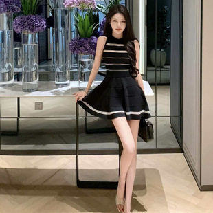 JustQin 5/15��ԪӢ�W�������b�l�yƴ�Ӷ�ȹ�Ը�ᘿ��B��ȹŮ