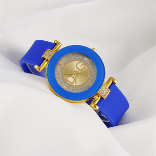 Amazon New Trendy Belt Quartz Women's Watch Luxurious Sequin Fashion Women's Watch