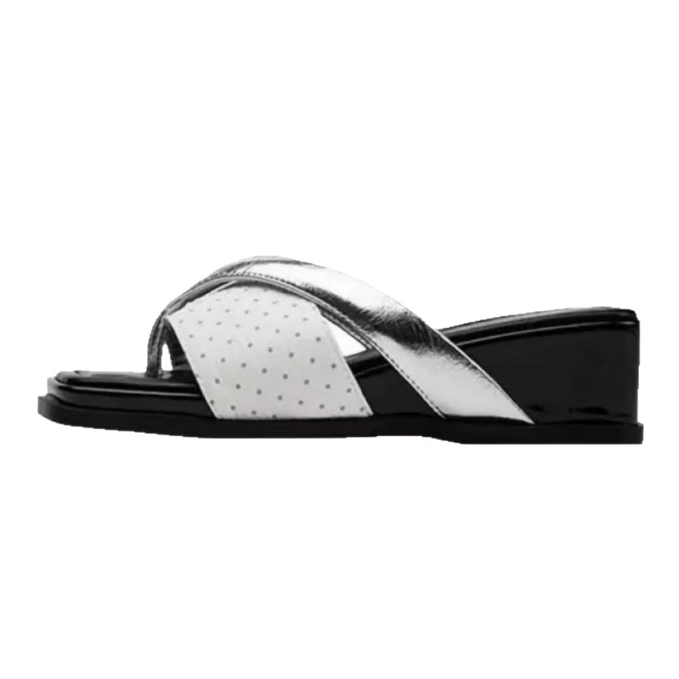 2026 nuevas zapatillas de talón de pendiente de verano para mujeres aumentan la altura de la moda antideslizante de fondo grueso de la mitad de las zapatillas de pelusa image 5