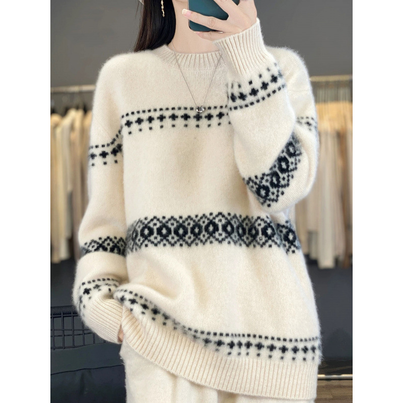 Autumn and Winter New Pullover Round Neck Sweater Bottoming Wool Knitwear Long-Sleeved Women's Loose Stripesd Outer Top
