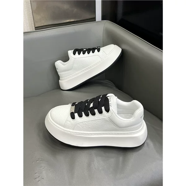 J Men's Shoes 2025 Autumn New Thick-Soled Sports Casual Sneakers Men's Versatile Solid Color Low-Top White Shoes