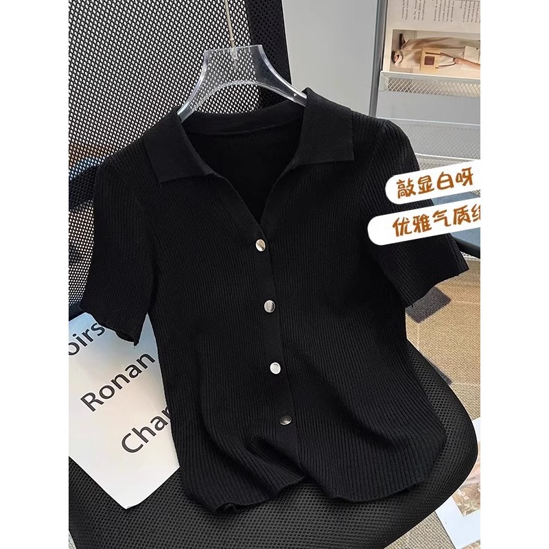 Áo thun dệt kim tay ngắn cổ polo nữ dáng ôm vừa vặn — Màu đen
