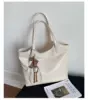 Beige pendant
