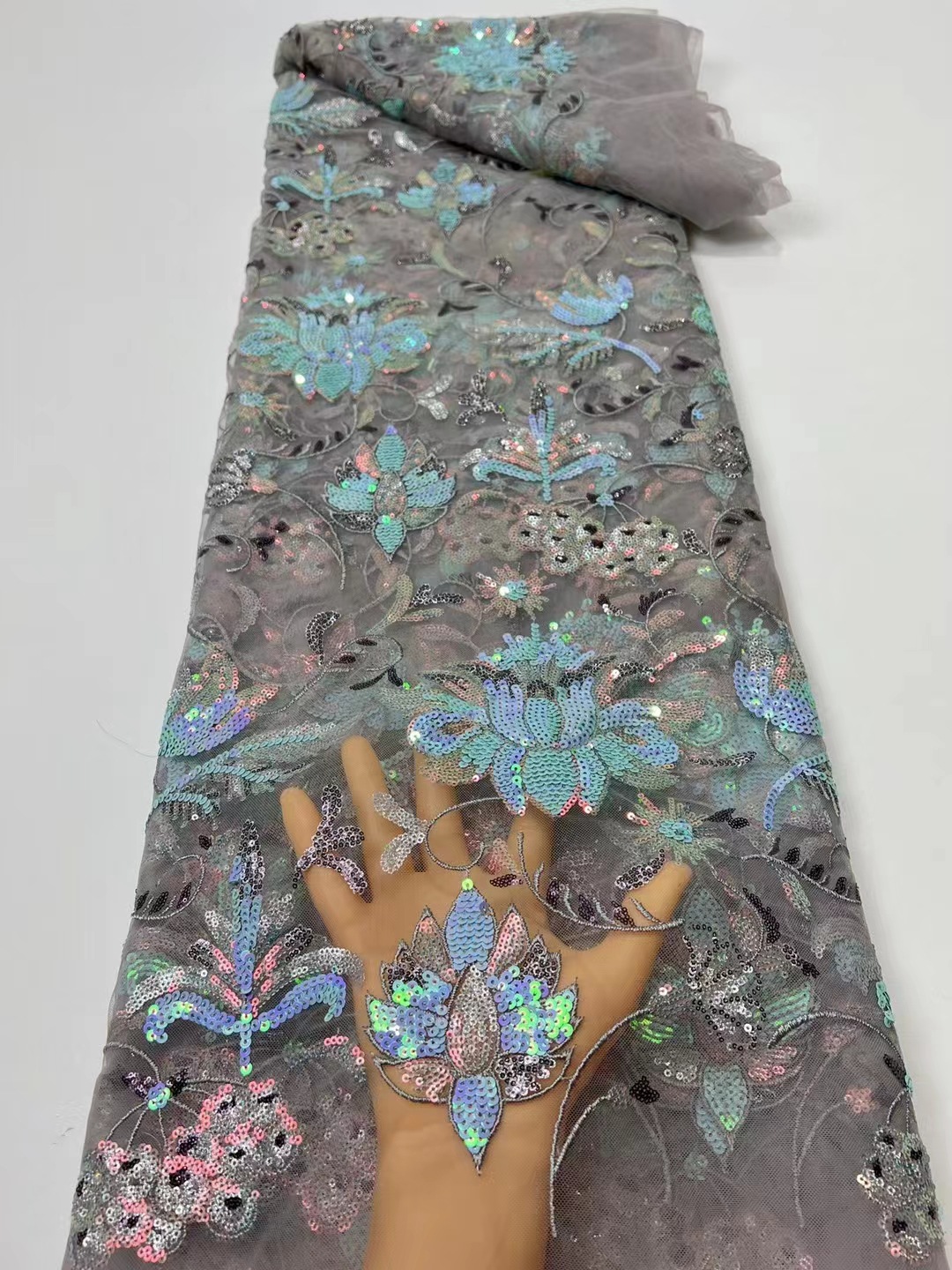 Teñido de punto flor grande suave malla fina encaje europeo y americano fishtail vestido noche lentejuelas tela JX2446