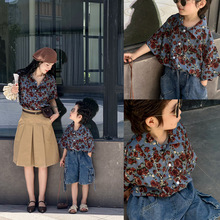 亲子装男女童25夏款洋气复古港风花朵衬衫儿童休闲上衣度假风短袖