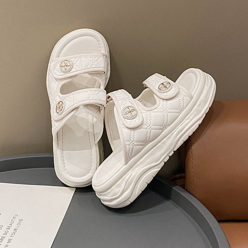 Chunky soled sandals and slippers 2023 spring and summer, new influencer women's styles, versatile summer outerwear, fairy style_voghion.com