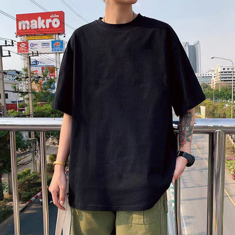 검은색