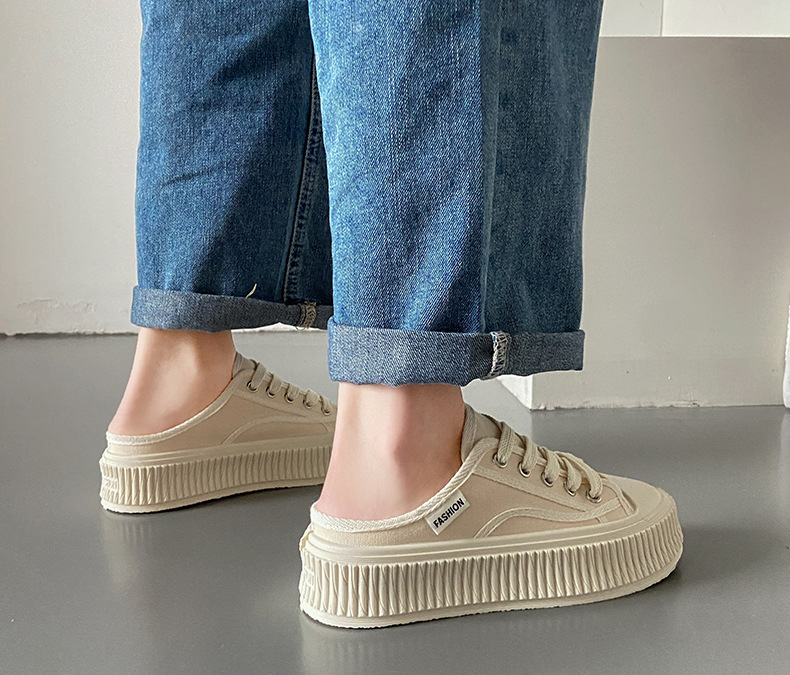 2024 verano nuevos zapatos de galleta ins moda versión coreana de todos los zapatos de lona de arrastre medio zapatos casuales de estudiante de suela gruesa_voghion.com