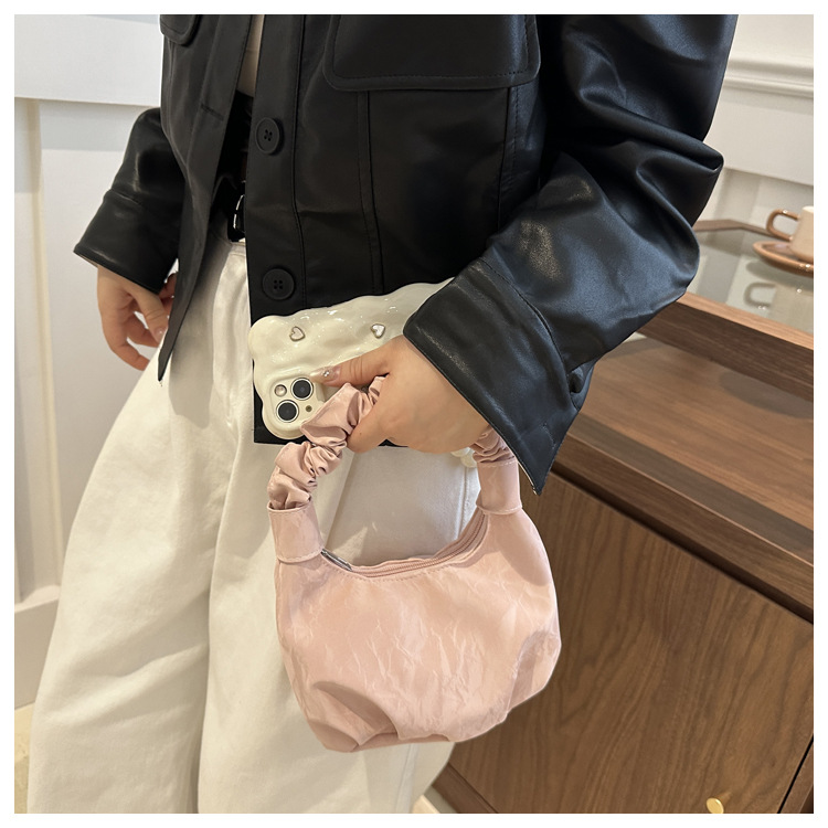 2024 Autumn/Winter ins solid-color stylish handbag with underarm pleats, a gentle Korean-style single-shoulder bag for women undefined