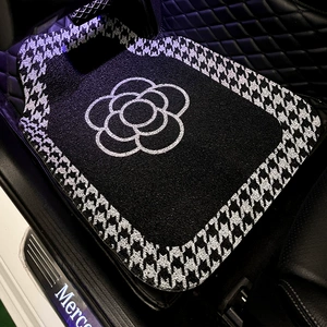 Car foot mat universal Camellia silk ring Universal single piece anti-dirty carpet decoration car mat rear row foot mat