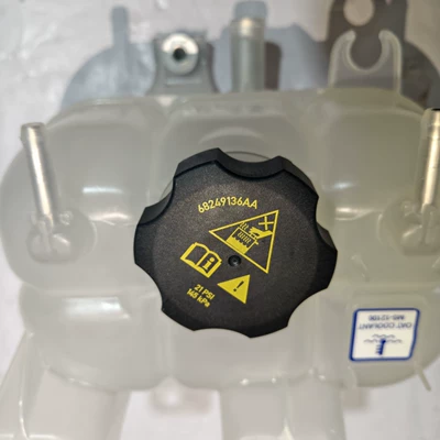 Engine Coolant Reservoir Soyutma sisteminin digər hissələri