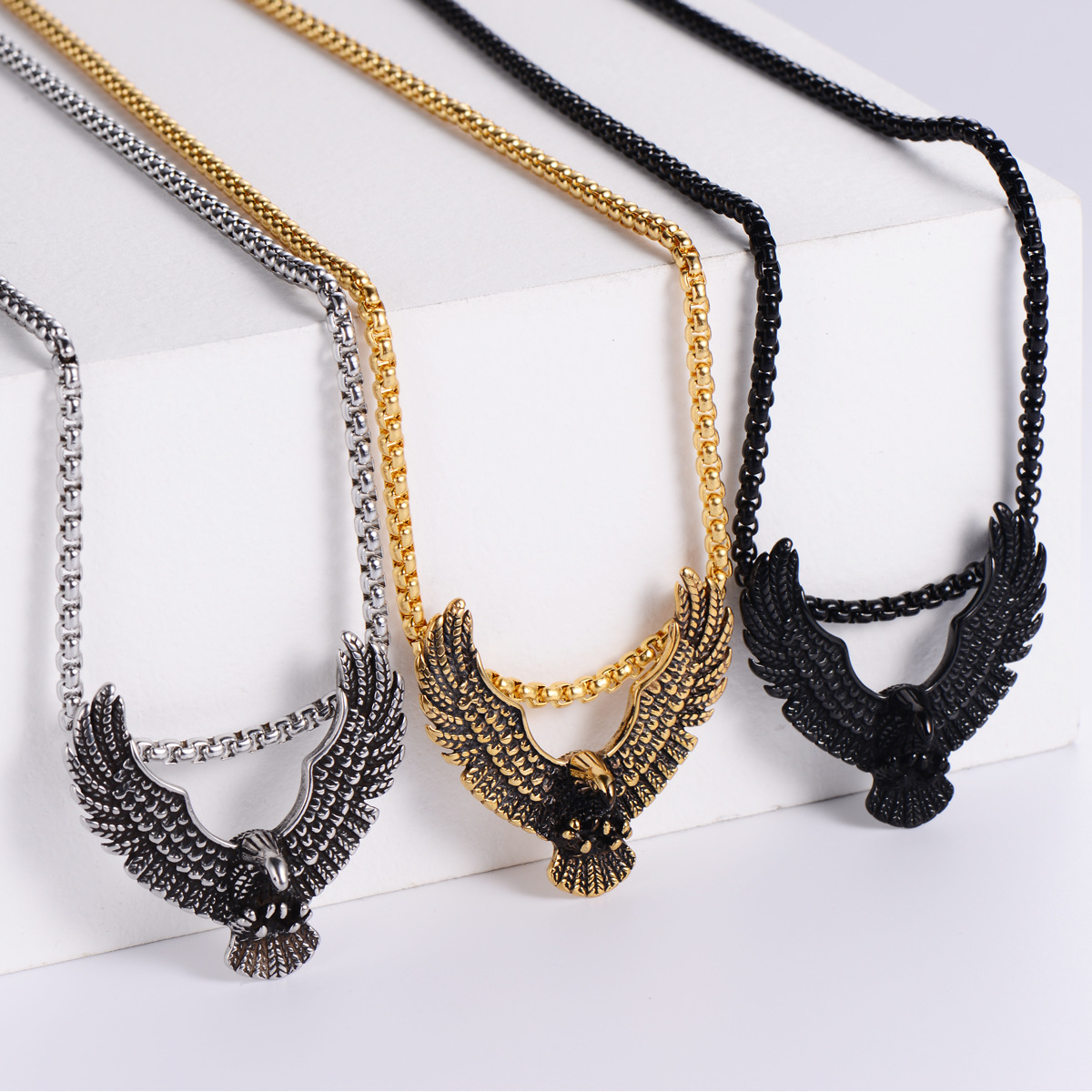 14g Weight 18K Gold Plated Plating Material 304 Stainless Steel Chain Material Business, Travel, Birthday Occasion 304 Stainless Steel Material Unisex Gender Retro Style Retro 304 Stainless Steel 18K Gold Plated Unisex 3