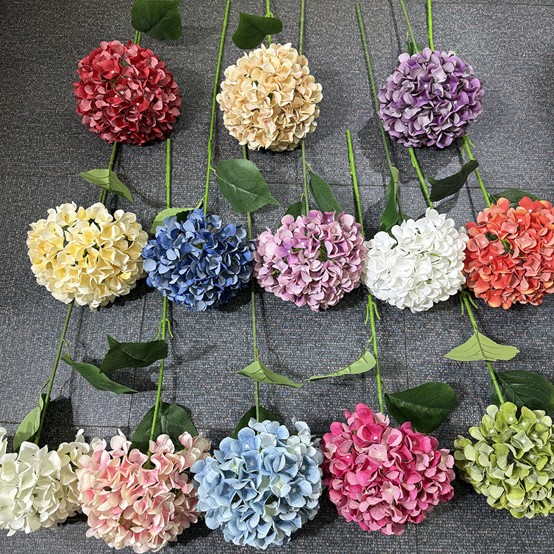 Arrangement de décoration de la salle de mariage de décoration de la salle de mariage avec un seul revêtement de fleur simulé