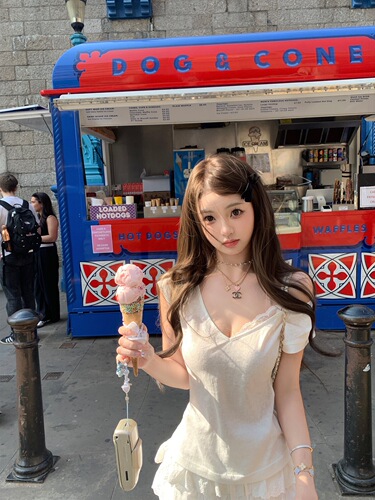 Snowflake cotton [Half-baked sweet heart] lace one-shoulder strap sexy off-shoulder V-neck short-sleeve t-shirt for women