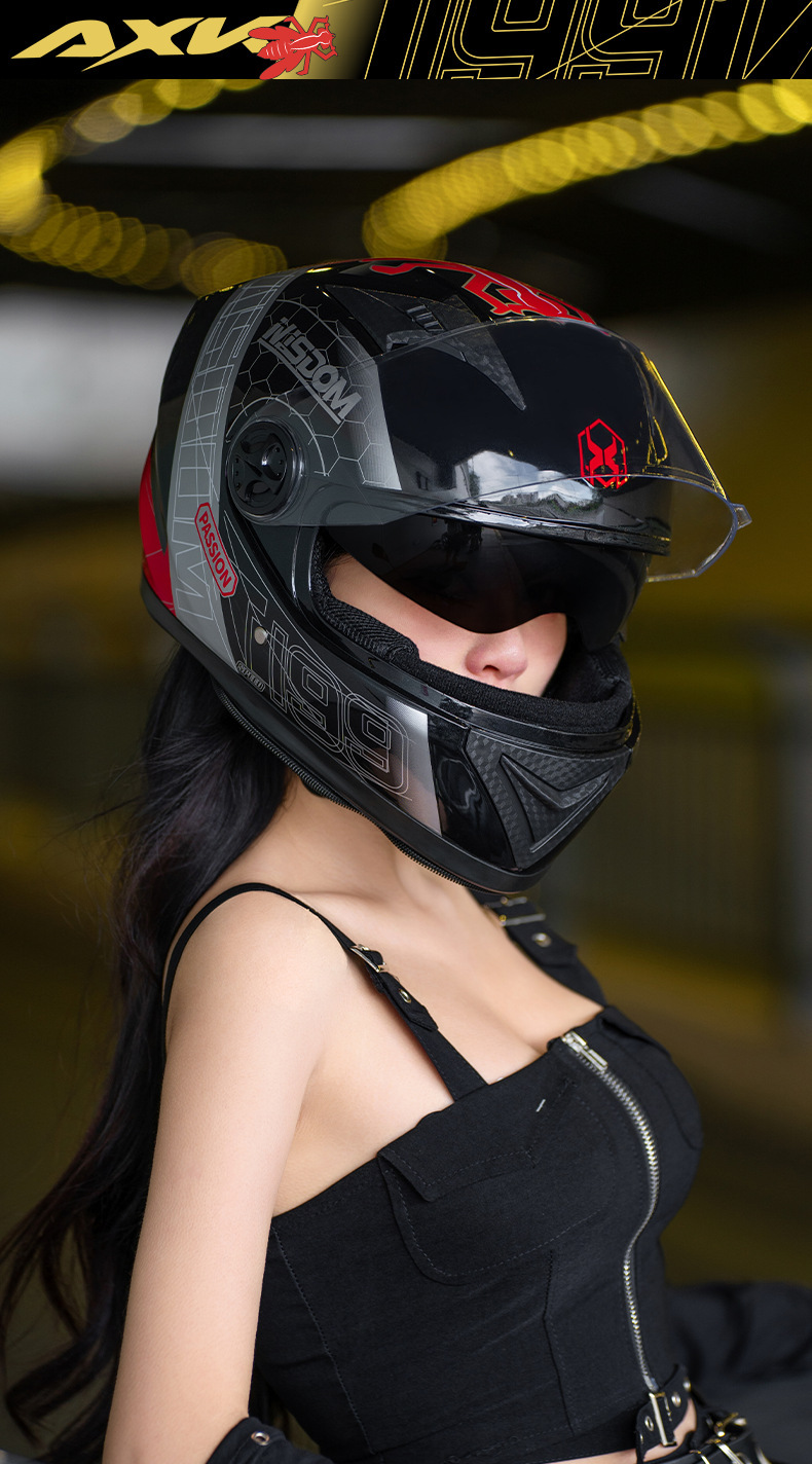 Foreign Trade Electric Motorcycle Helmet Men's Four Seasons Universal Full Covered Motorcycle Helmet Women's Winter Safety Helmet Factory
