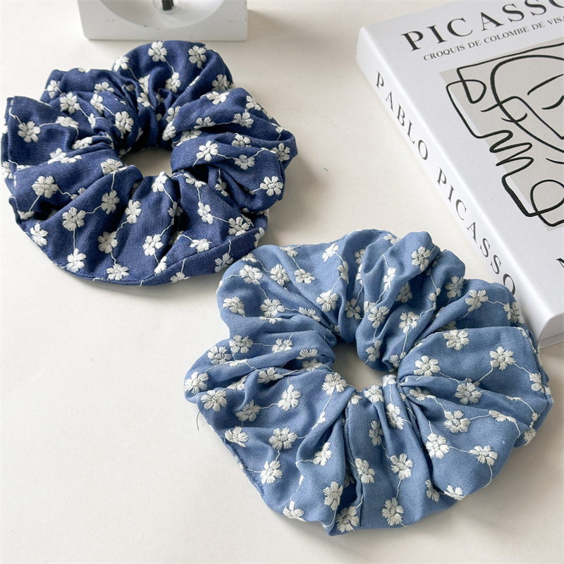 30g Weight Hair Tie Hair Accessories Type 1 Piece Quantity Casual, Holiday, Street Occasion Cloth Material Floral Pattern All Seasons Season Women's Gender Elegant, Retro, Lady Style Elegant Retro Lady Women's Floral Cloth Hair Tie 无