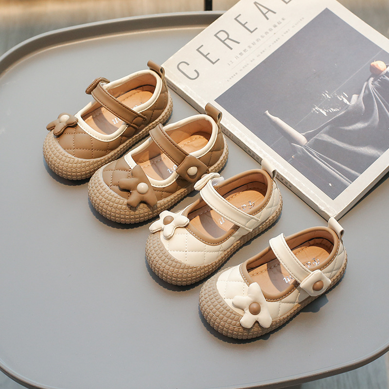 女童公主鞋2024年春季新款儿童皮鞋花朵学步鞋魔术贴浅口单鞋批发