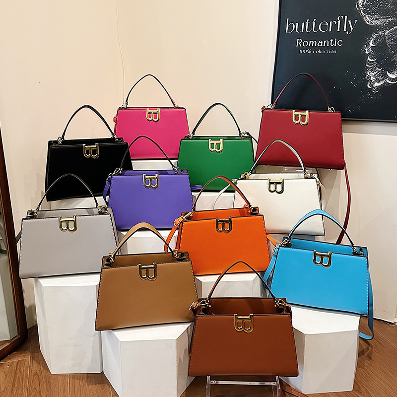 Winter Canvas Tote Bag for Women, Large Capacity Commuter Shoulder Bag, 11 Colors Available, Wholesale Minimum Order 2, Light Luxury