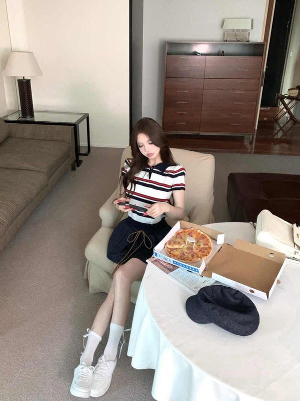 韓国カレッジスタイルレトロコントラストストライプ半袖Tシャツレディース夏小柄右肩ラペルセータートップ|undefined