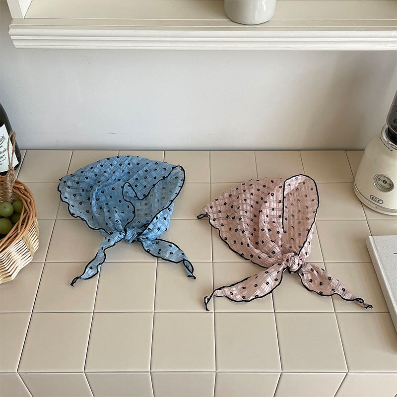 Bufanda triangular babero femenino verano nuevo estilo bufanda de seda floral fresca temperamento ligero estilo pastoral pañuelo en la cabeza cinturón para el cabello tocado