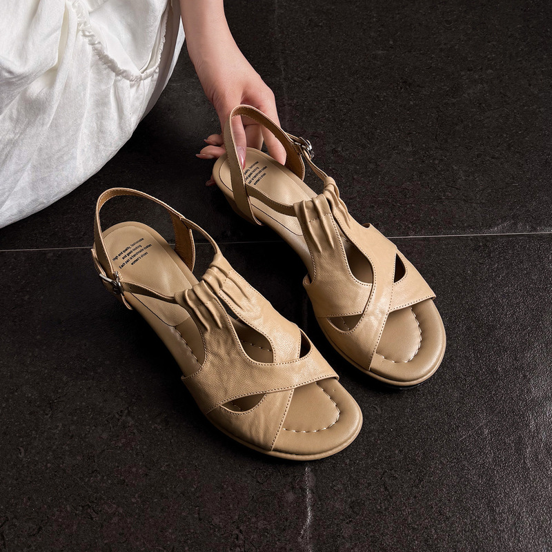 2026 New Summer Sandals with Chunky High Heels, Sheepskin, 4cm Chunky Heel~Retro Simple Style Open-Toe Sandals for Fashionable Women 2026 New Summer Sandals with Chunky High Heels, Sheepskin, 4cm Chunky Heel~Retro Simple Style Open-Toe Sandals for Fashionable Women