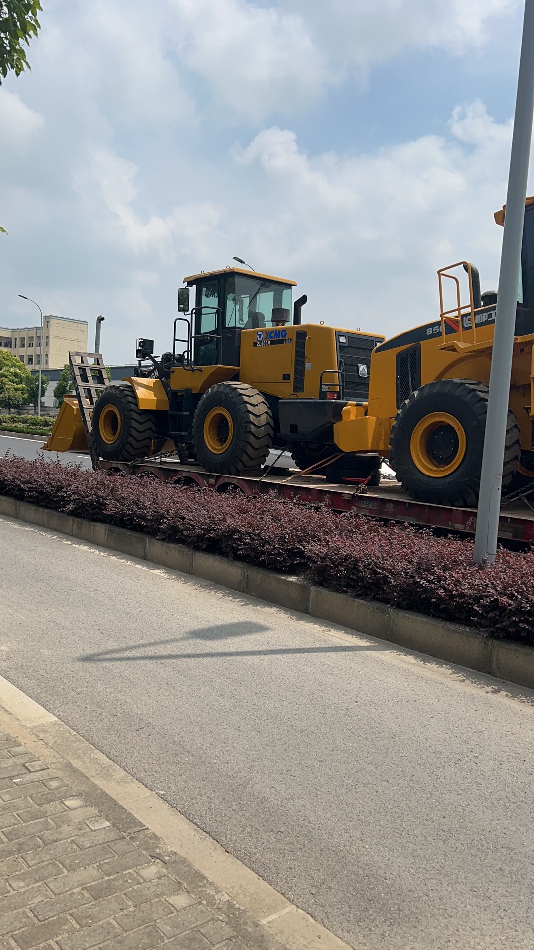 Exportación de comercio exterior de segunda mano XCMG 500 cargador de mano XCMG 500HV piloto de operación de trabajo 300