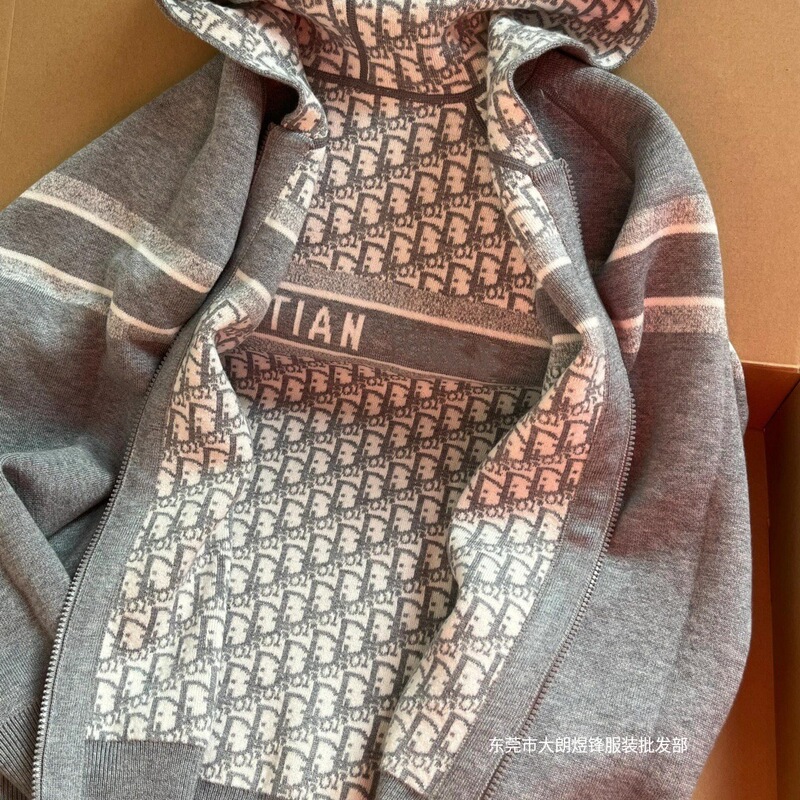 D High Version Cd Home 2025 Autumn and Winter Reversible Presbyopic Letter Knitted Cashmere Cardigan Jacket for Men and Women