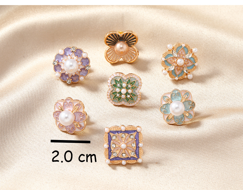 Cute Retro Flower Alloy Enamel Unisex Brooches display picture 1