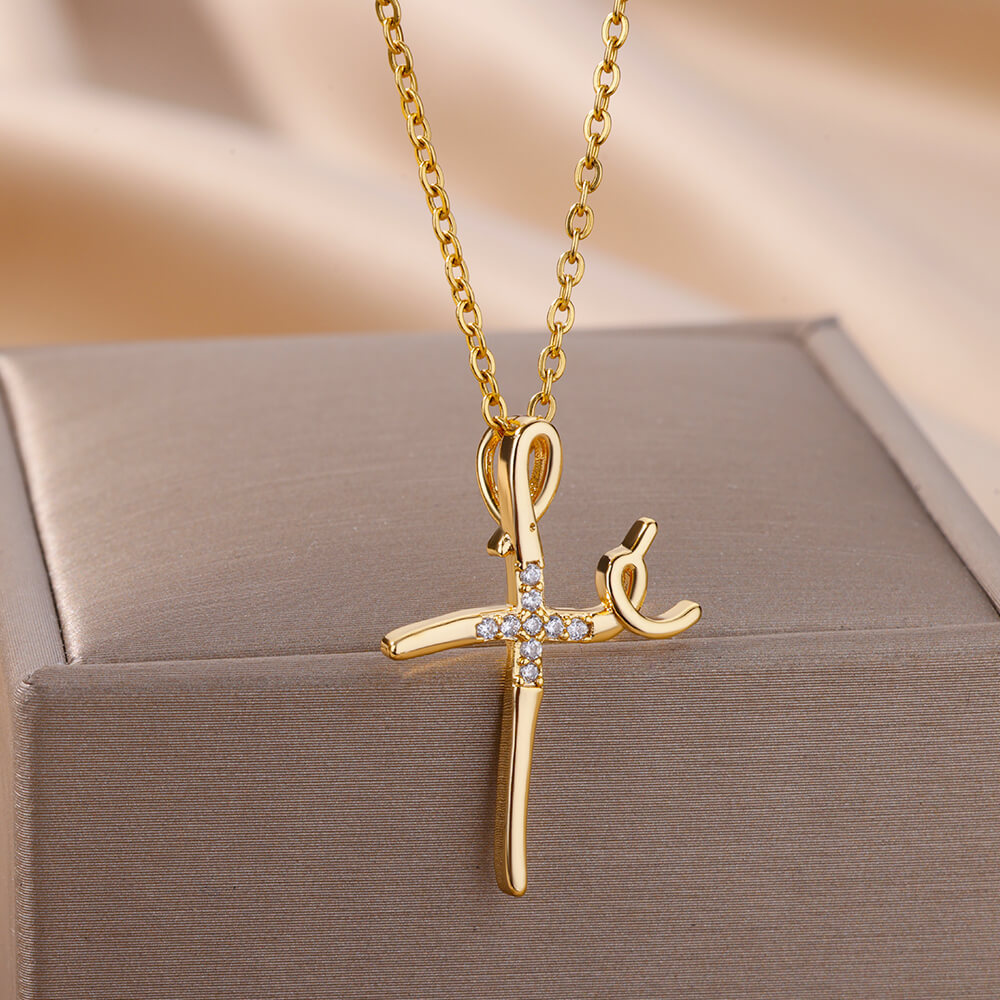 Necklace Image 3