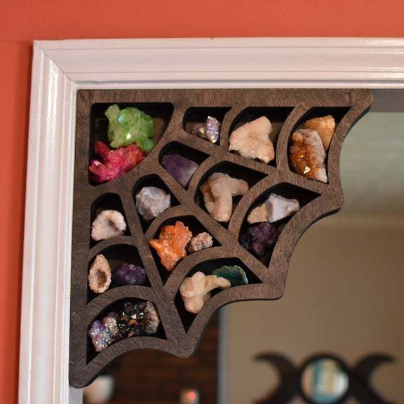 Spider Web Shaped Corner Cryst