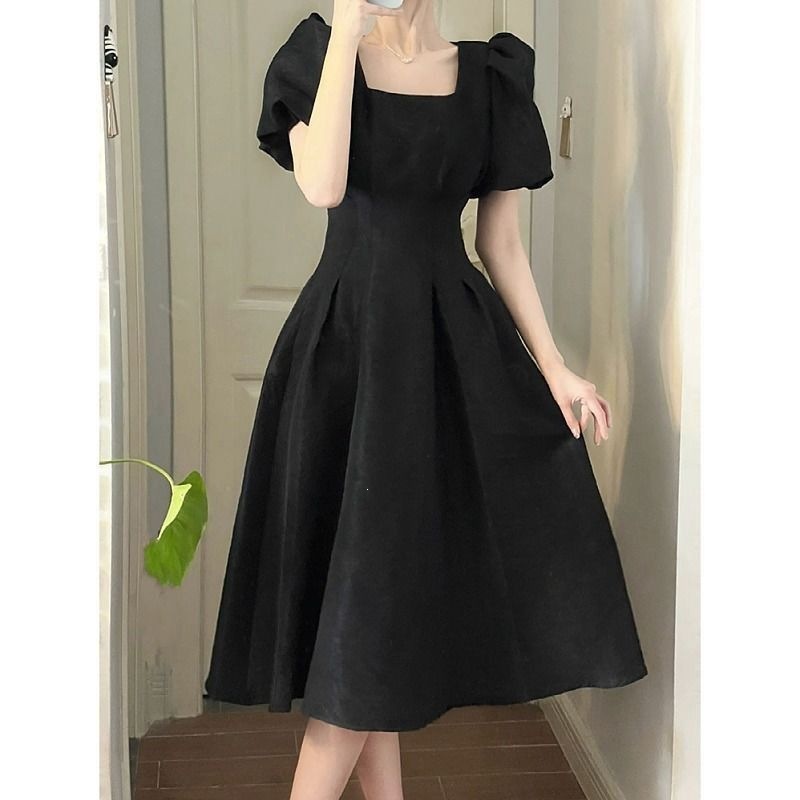 Váy maxi nữ cổ vuông tay phồng chất liệu jacquard hoa nổi, thiết kế xòe rộng thanh lịch — màu đen, màu trắng chi tiết 6