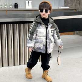 2025新款洋气羽绒服中小童加厚保暖冬季外穿宝宝童装长标迷彩男棉