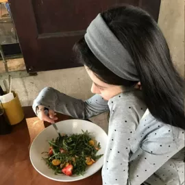 耳环;项链;手链