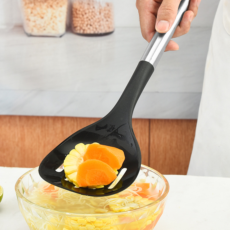 Manija del tubo utensilios de cocina de nylon para el hogar utensilios de cocina de seis piezas antiadherente traje de cocina para el hogar pala cuchara fabricante