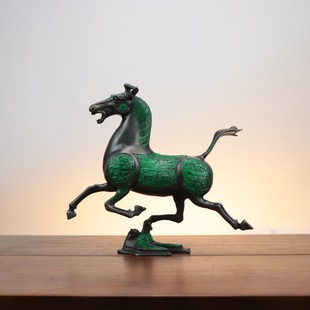 青銅器馬踏飛燕圖片- 海量高清青銅器馬踏飛燕圖片大全- 阿里巴巴