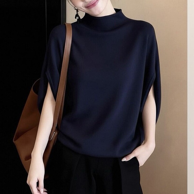 Unique and Stylish Design, Beautiful Blue Half-High Collar Batwing Sleeve Short-Sleeve Knit Top for Women, New Niche Style for Spring/Summer 2026 Unique and Stylish Design, Beautiful Blue Half-High Collar Batwing Sleeve Short-Sleeve Knit Top for Women, New Niche Style for Spring/Summer 2026
