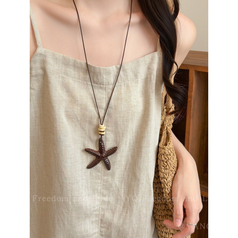 Necklace1775